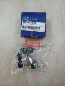 CHÌA KHÓA CÁNH CỬA HYUNDAI STAREX | 819704FA00