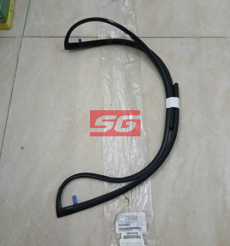 GIOĂNG KÍNH CHẮN GIÓ TOYOTA COROLLA CROSS 1.8 HEV | 755330A030