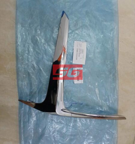 NẸP MẠ ĐÈN GẦM TOYOTA VELOZ CROSS 2023 | 52722BZ090