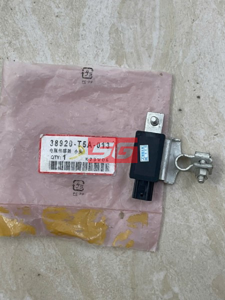 CẢM BIẾN PIN ẮC QUY HONDA HRV 1.8G 2021 | 38920T5A013