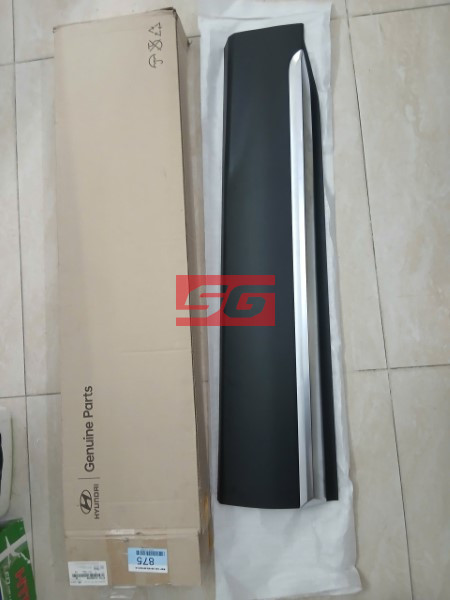 ỐP SƯỜN CÁNH CỬA HYUNDAI SANTAFE 2024 | 87721S1200SCR