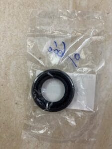PHỚT BUGI LEXUS LM350 2020-2026 | 1119370010