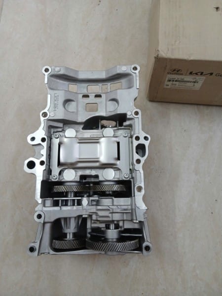 TRỤC CÂN BẰNG KIA CARNIVAL D4HA 2026 | 233002F700