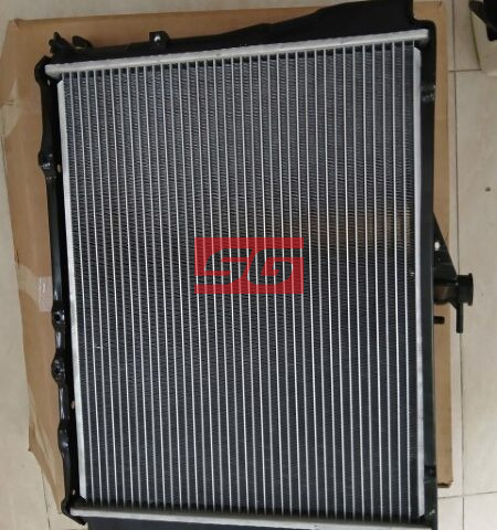 KÉT NƯỚC TOYOTA HIACE MT 2005 | 1640075370