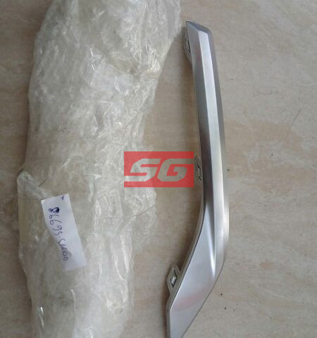 ỐP MẠ CROM CẢN SAU HYUNDAI SANTAFE 2023 | 86695S1600
