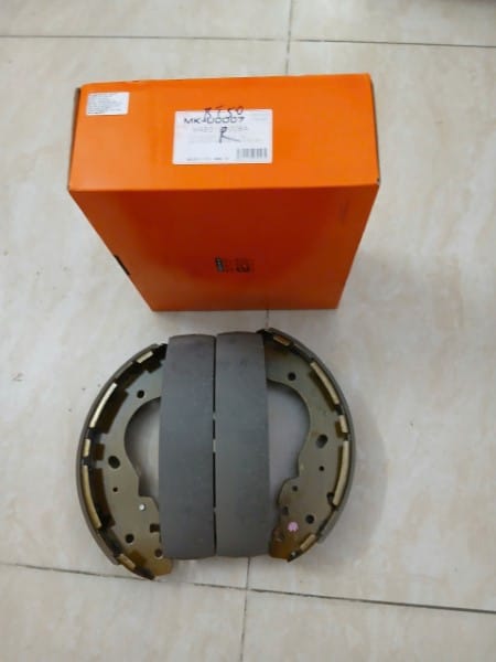 GUỐC PHANH NISSAN NAVARA D40 2008 | MAB312200BA