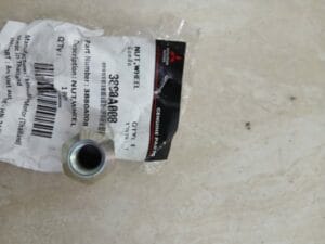 BU LÔNG MITSUBISHI TRITON 2005-2016 | 3880A008