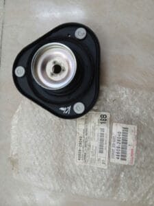 BÁT BÈO GIẢM XÓC TRƯỚC LH TOYOTA PREVIA | 4860928040