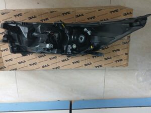 ĐÈN PHA RH TOYOTA INNOVA 2021 | 811300K340