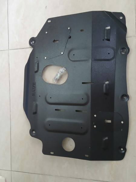 CHẮN BÙN GẦM GIỮA XE TOYOTA RAIZE 2021 | 51405B1030