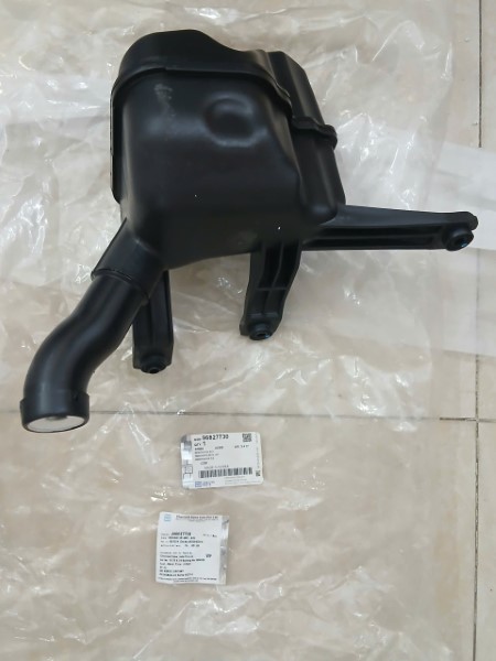 HỘP LỌC GIÓ THỨ CẤP XE CHEVROLET SPARK 1.0 2015 | 96827730